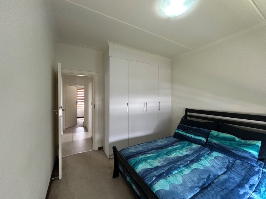 2 Bedroom Property for Sale in Erand Gardens Gauteng