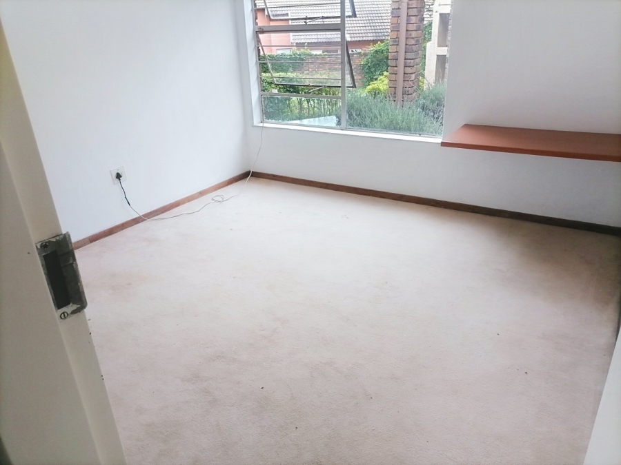 5 Bedroom Property for Sale in Northwold Gauteng