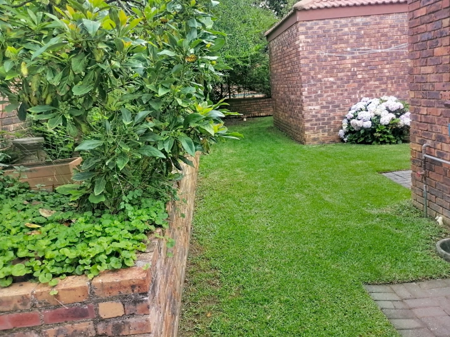 5 Bedroom Property for Sale in Northwold Gauteng