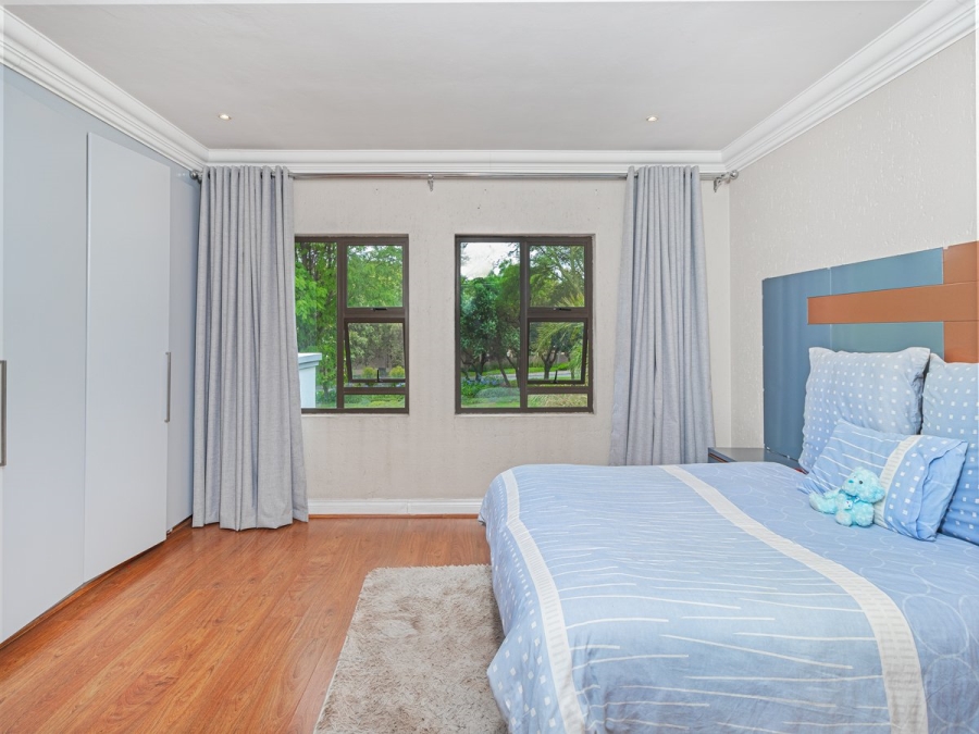 4 Bedroom Property for Sale in Blue Valley Golf Estate Gauteng