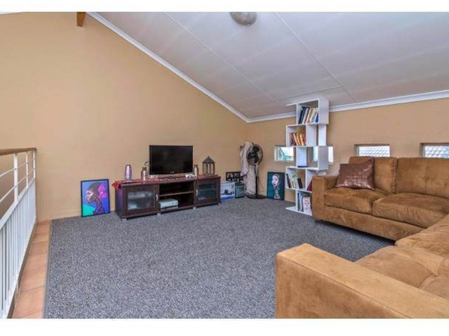 To Let 2 Bedroom Property for Rent in Noordhang Gauteng