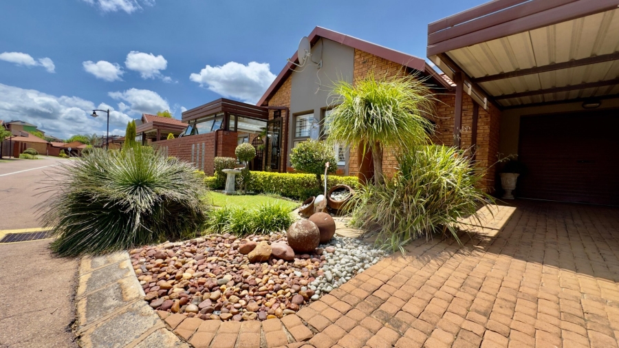3 Bedroom Property for Sale in Montana Tuine Gauteng