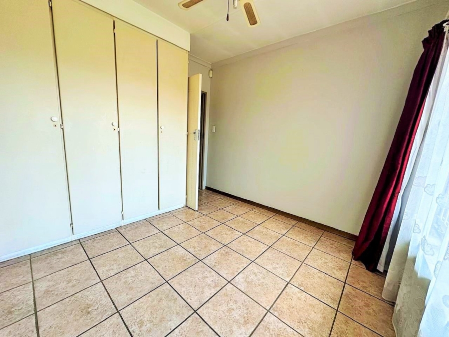 4 Bedroom Property for Sale in Wierda Park Gauteng