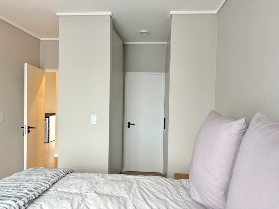 To Let 1 Bedroom Property for Rent in Bryanston Gauteng