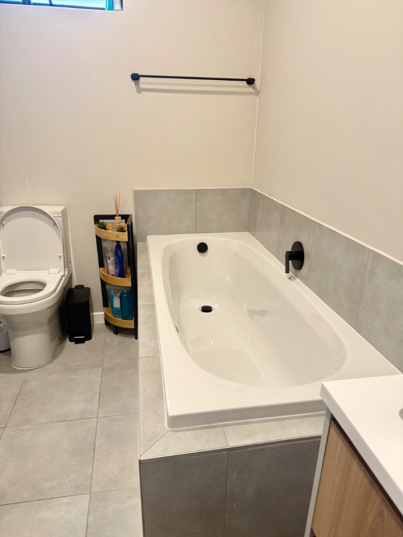 To Let 1 Bedroom Property for Rent in Bryanston Gauteng