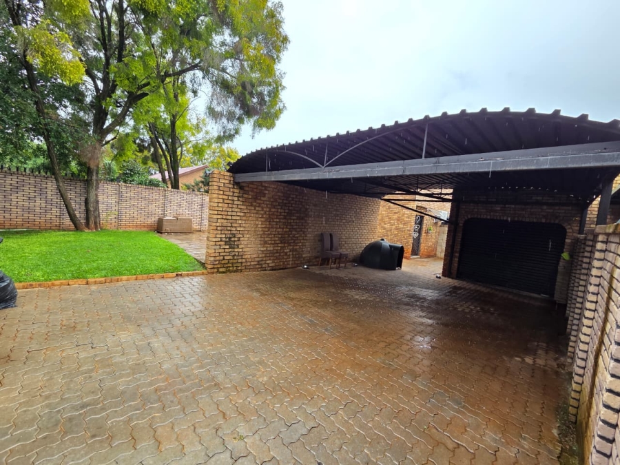 3 Bedroom Property for Sale in Doornpoort Gauteng
