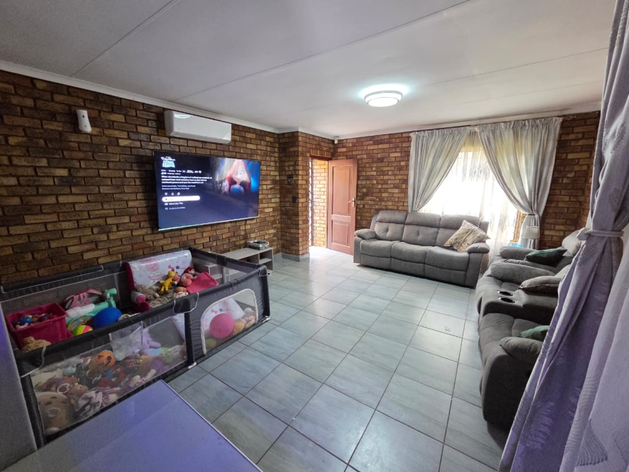 3 Bedroom Property for Sale in Doornpoort Gauteng