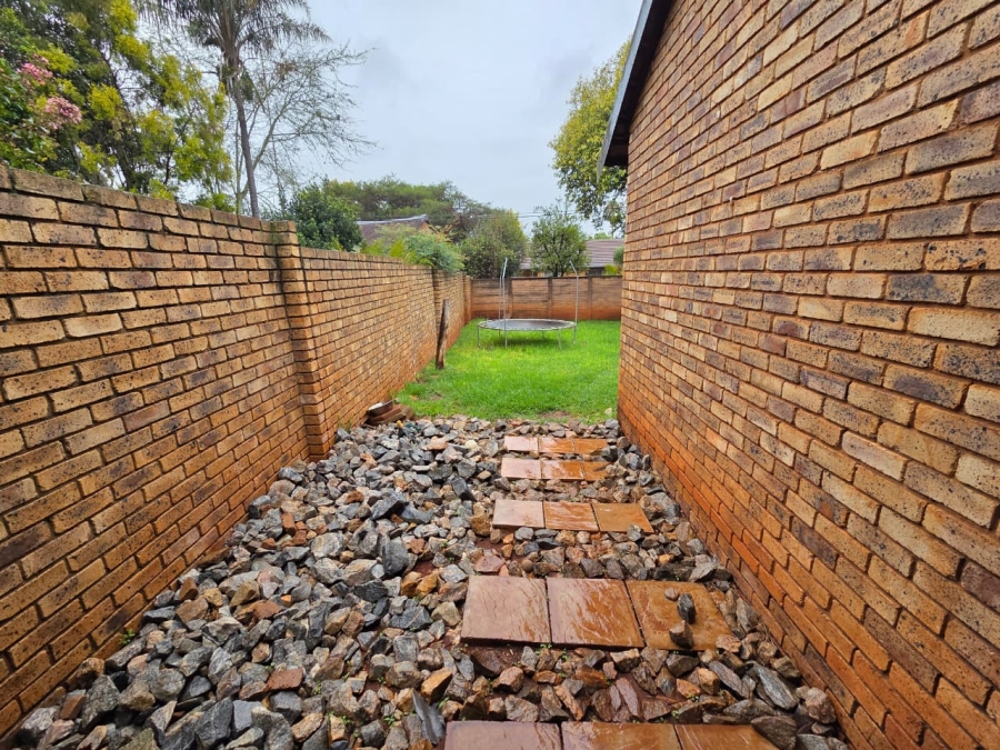3 Bedroom Property for Sale in Doornpoort Gauteng
