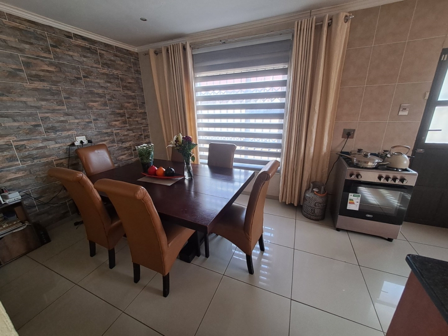 3 Bedroom Property for Sale in Ormonde View Gauteng