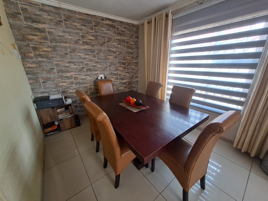 3 Bedroom Property for Sale in Ormonde View Gauteng