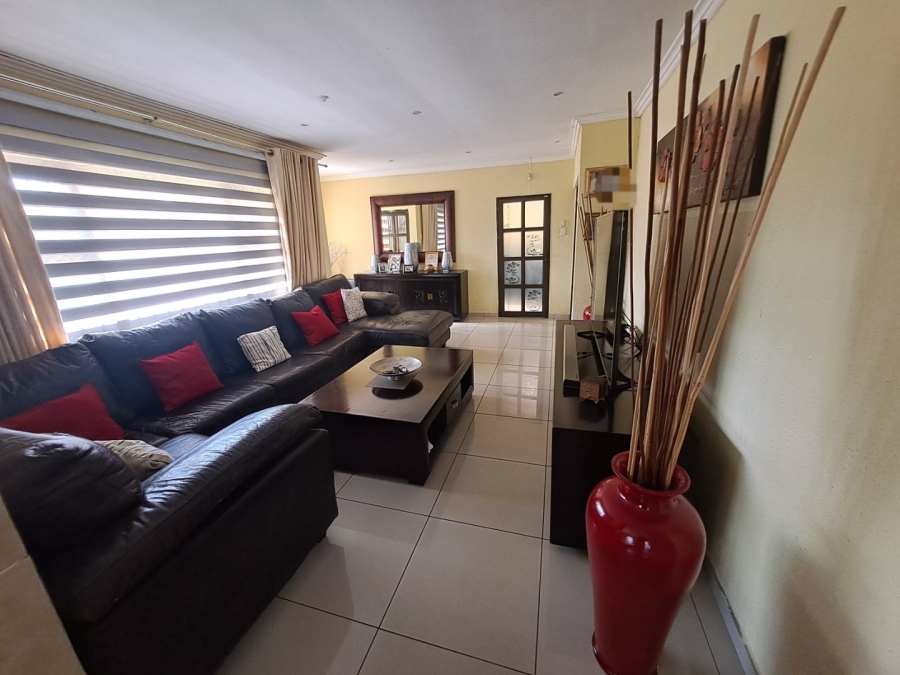 3 Bedroom Property for Sale in Ormonde View Gauteng