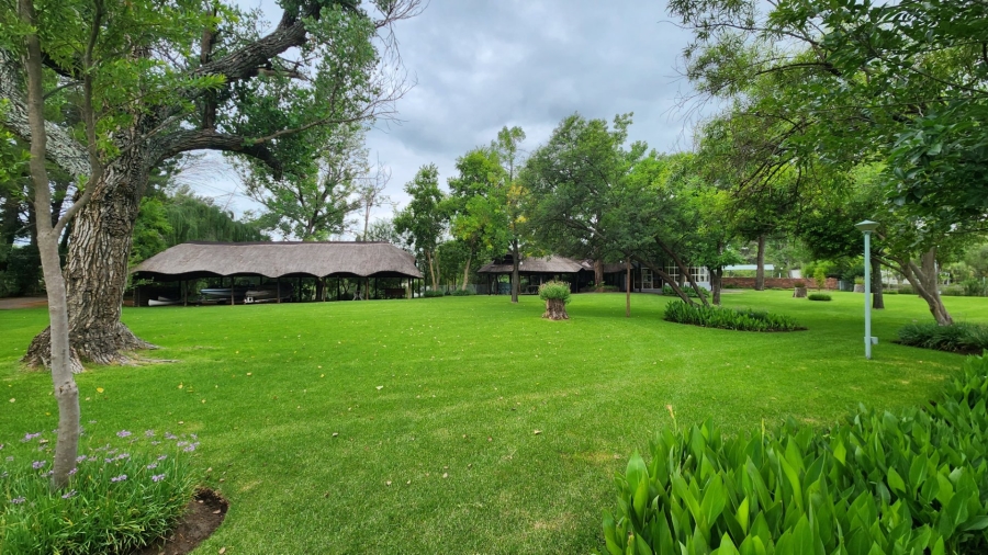 Commercial Property for Sale in Kaalplaats West Gauteng