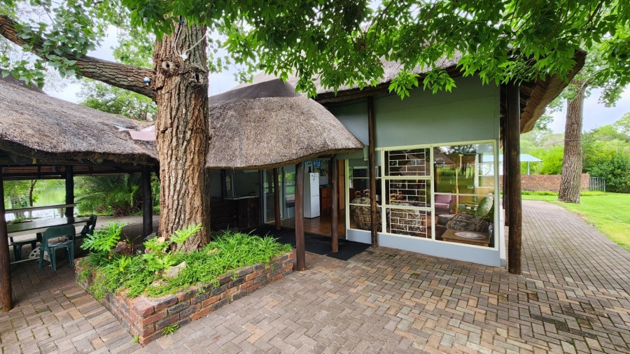 Commercial Property for Sale in Kaalplaats West Gauteng