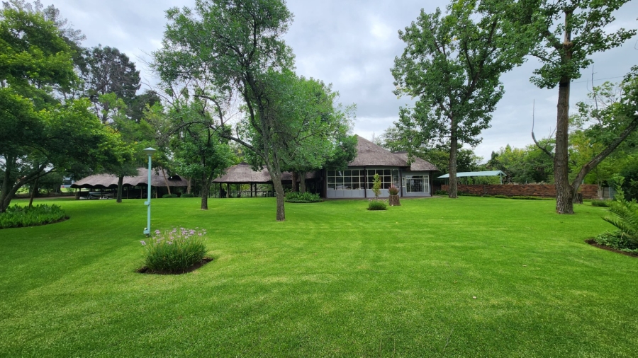 Commercial Property for Sale in Kaalplaats West Gauteng