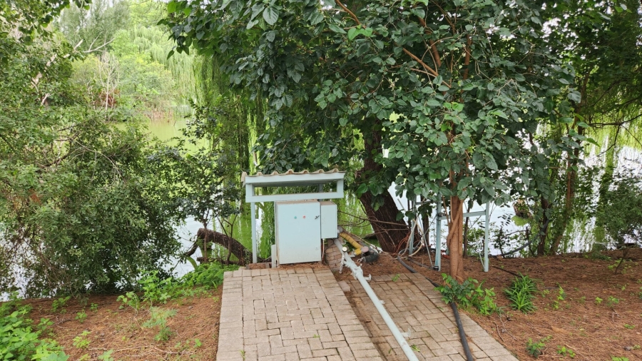 Commercial Property for Sale in Kaalplaats West Gauteng