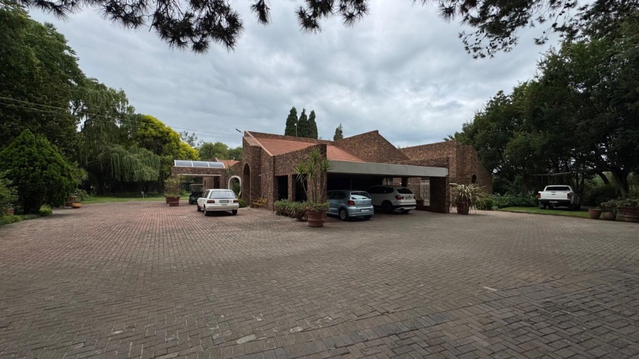Commercial Property for Sale in Kaalplaats West Gauteng