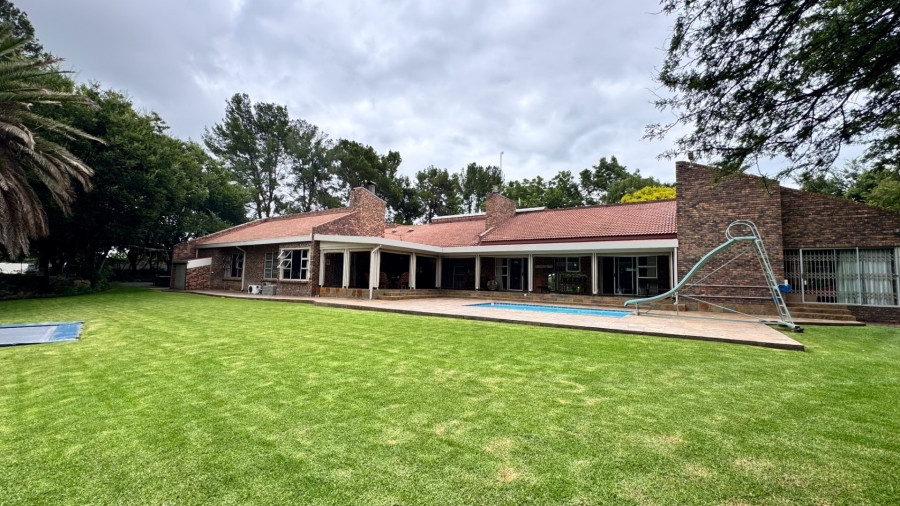 Commercial Property for Sale in Kaalplaats West Gauteng