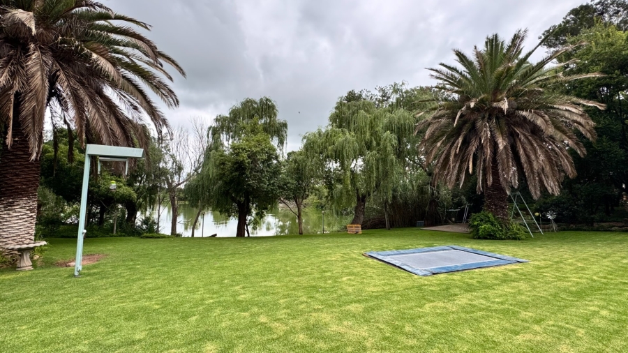 Commercial Property for Sale in Kaalplaats West Gauteng