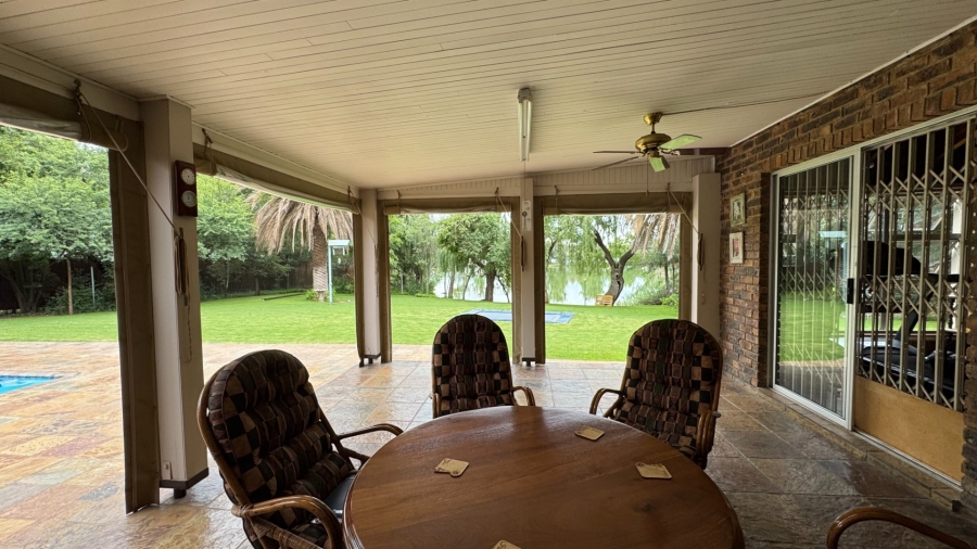 Commercial Property for Sale in Kaalplaats West Gauteng