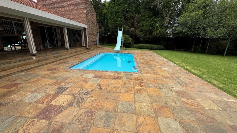 Commercial Property for Sale in Kaalplaats West Gauteng