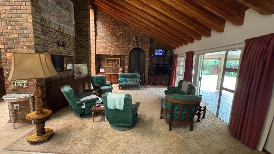 Commercial Property for Sale in Kaalplaats West Gauteng