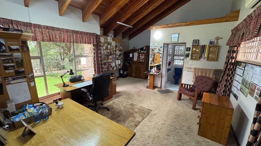 Commercial Property for Sale in Kaalplaats West Gauteng