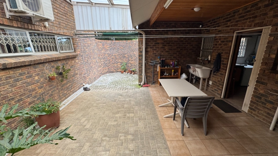 Commercial Property for Sale in Kaalplaats West Gauteng