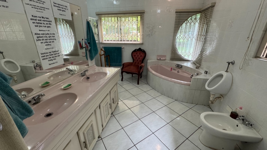 Commercial Property for Sale in Kaalplaats West Gauteng