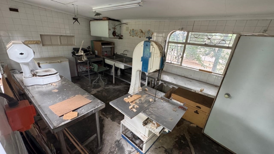 Commercial Property for Sale in Kaalplaats West Gauteng