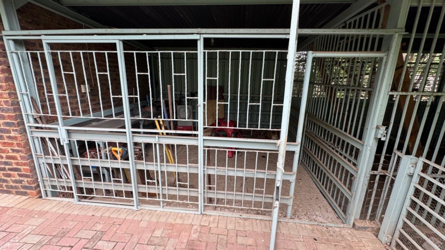 Commercial Property for Sale in Kaalplaats West Gauteng