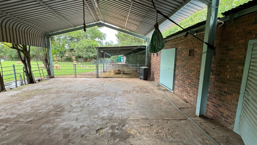 Commercial Property for Sale in Kaalplaats West Gauteng