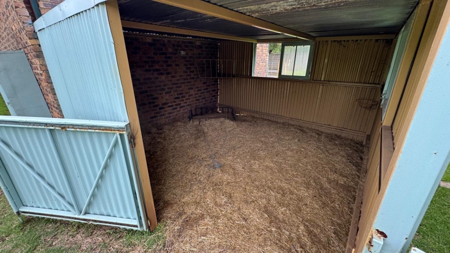 Commercial Property for Sale in Kaalplaats West Gauteng