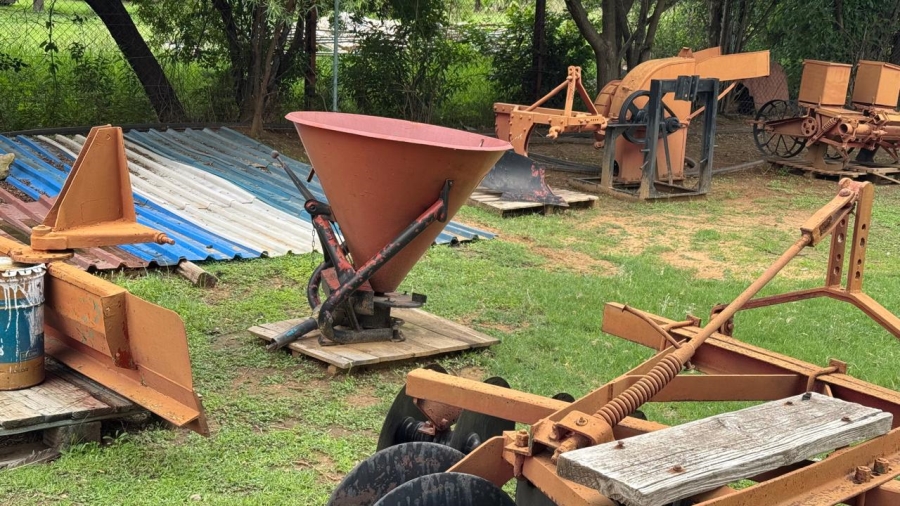 Commercial Property for Sale in Kaalplaats West Gauteng