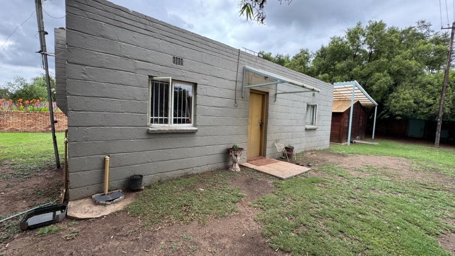 Commercial Property for Sale in Kaalplaats West Gauteng
