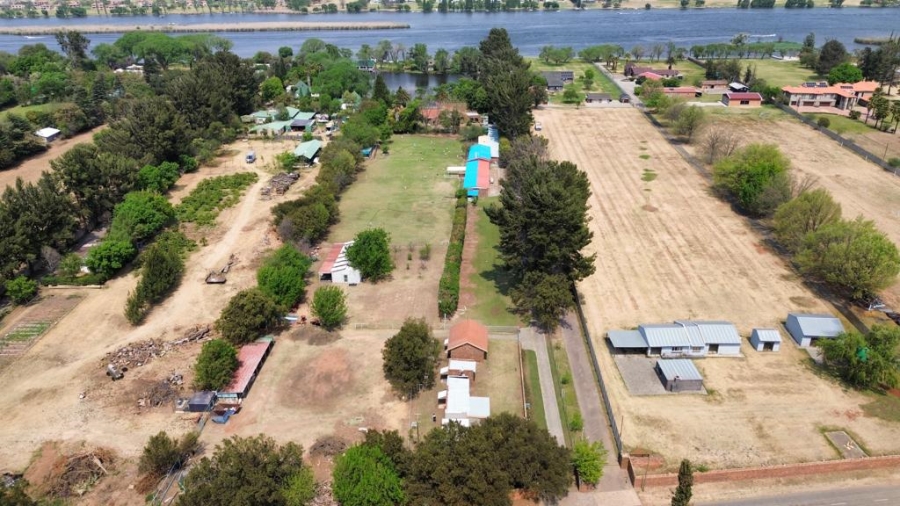 Commercial Property for Sale in Kaalplaats West Gauteng