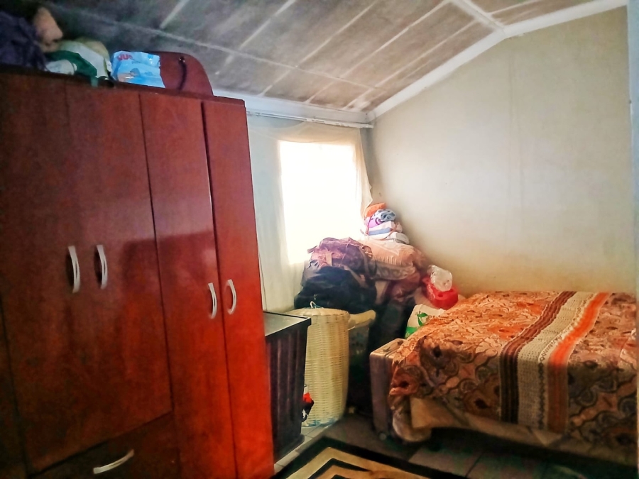 2 Bedroom Property for Sale in Naledi Gauteng