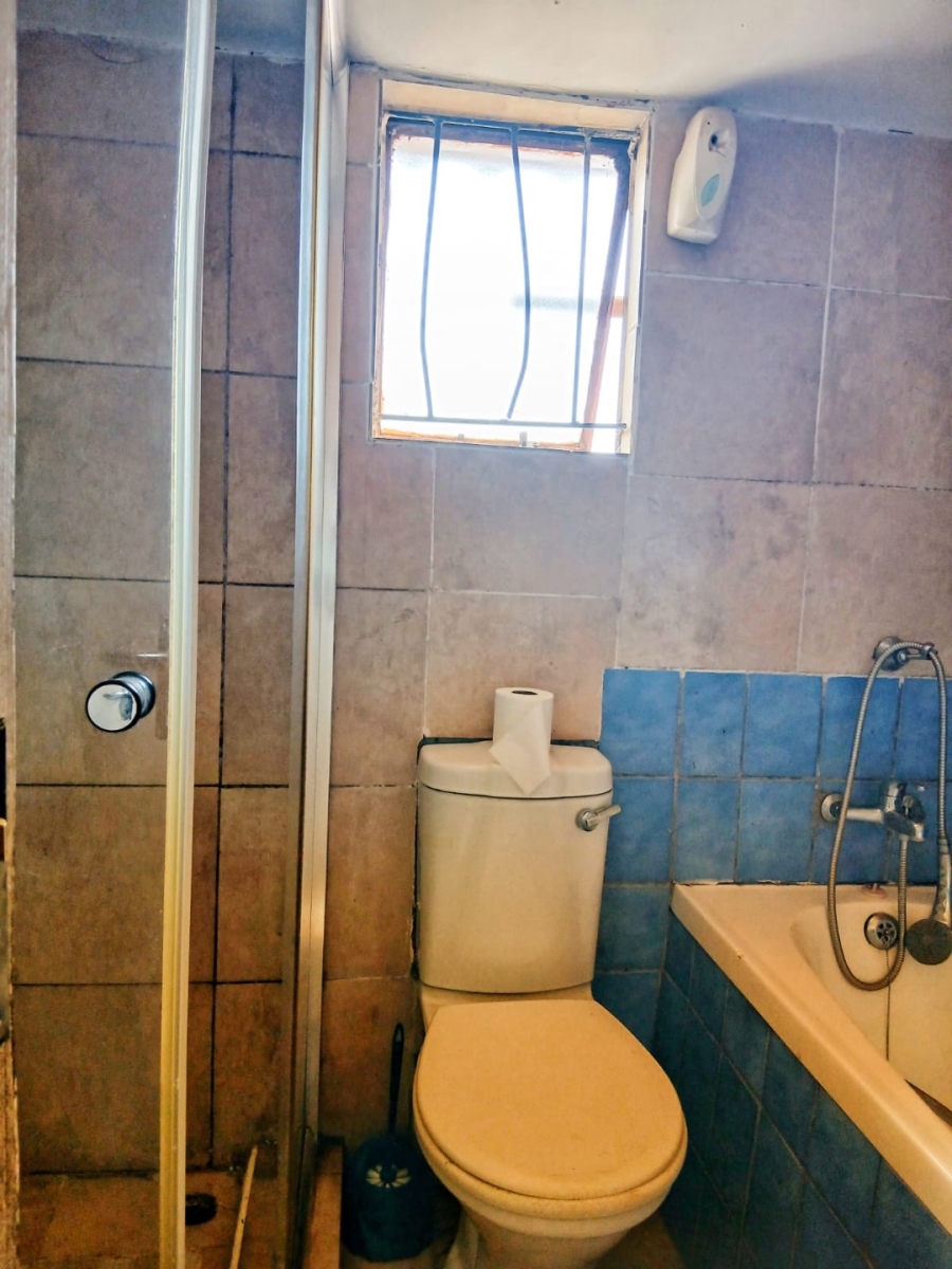 2 Bedroom Property for Sale in Naledi Gauteng