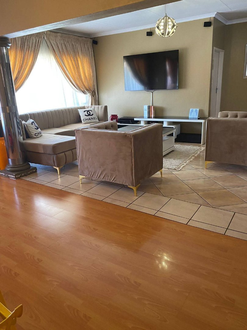 3 Bedroom Property for Sale in The Orchards Gauteng