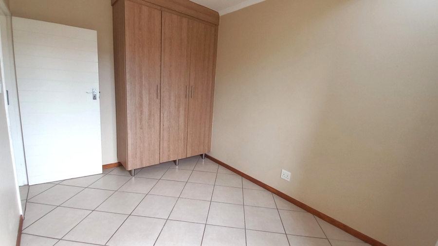 To Let 2 Bedroom Property for Rent in Monavoni Gauteng