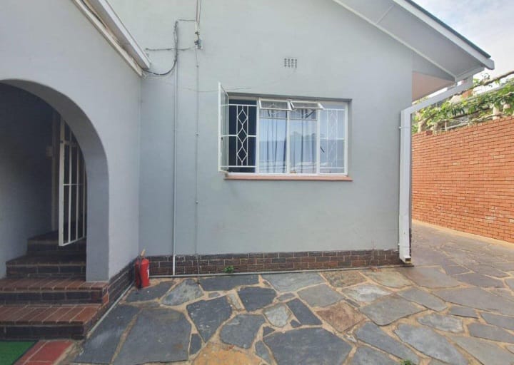 4 Bedroom Property for Sale in Muckleneuk Gauteng
