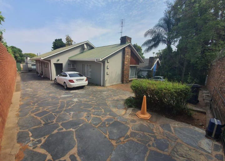 4 Bedroom Property for Sale in Muckleneuk Gauteng