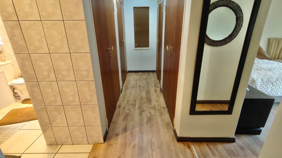 4 Bedroom Property for Sale in Vaal Marina Gauteng