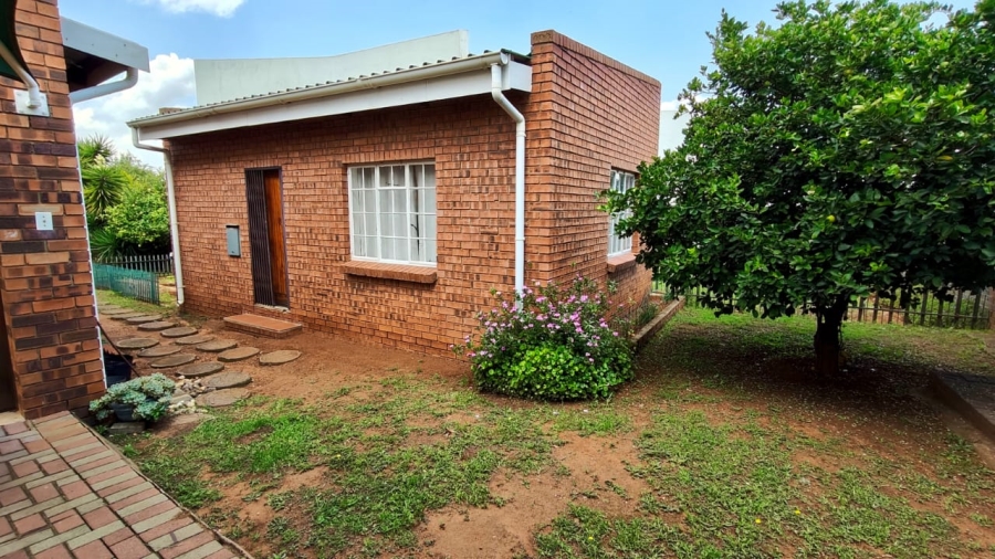 4 Bedroom Property for Sale in Vaal Marina Gauteng