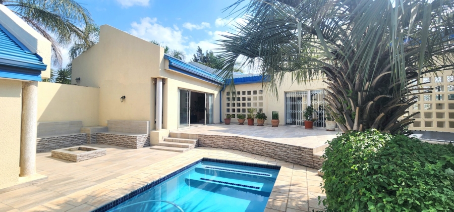 5 Bedroom Property for Sale in Claudius Gauteng