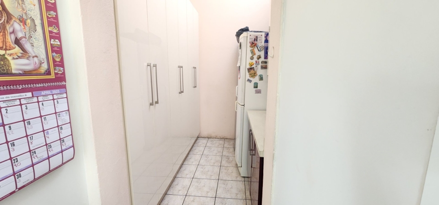 5 Bedroom Property for Sale in Claudius Gauteng