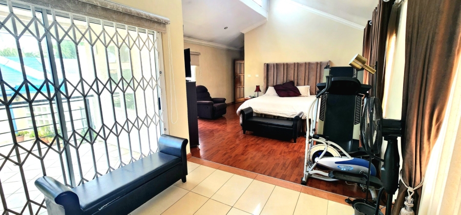 5 Bedroom Property for Sale in Claudius Gauteng