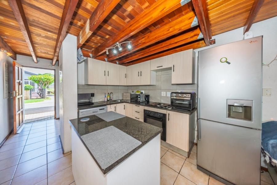 2 Bedroom Property for Sale in Eden Glen Gauteng