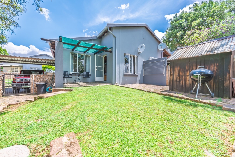 2 Bedroom Property for Sale in Eden Glen Gauteng