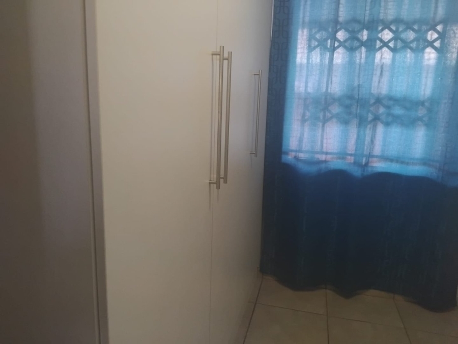 3 Bedroom Property for Sale in Rosslyn Gauteng