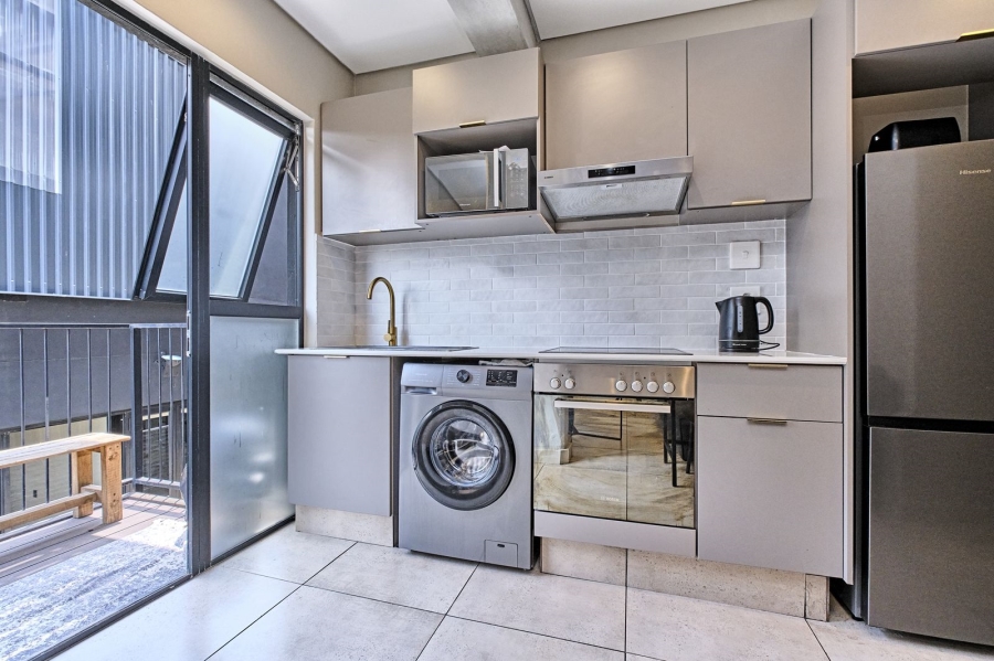 1 Bedroom Property for Sale in Sandown Gauteng
